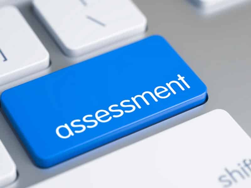 assessment button on computer